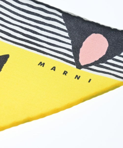 MARNI ผ้าพันคอ