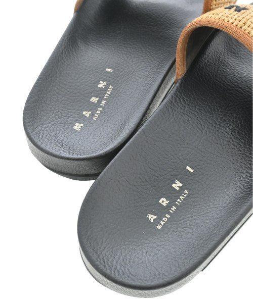 MARNI รองเท้าแตะ