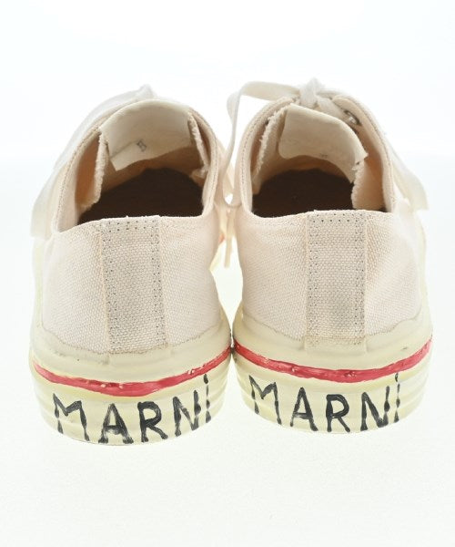 MARNI รองเท้าผ้าใบ