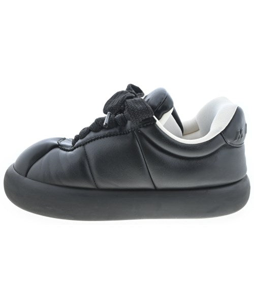 MARNI รองเท้าผ้าใบ