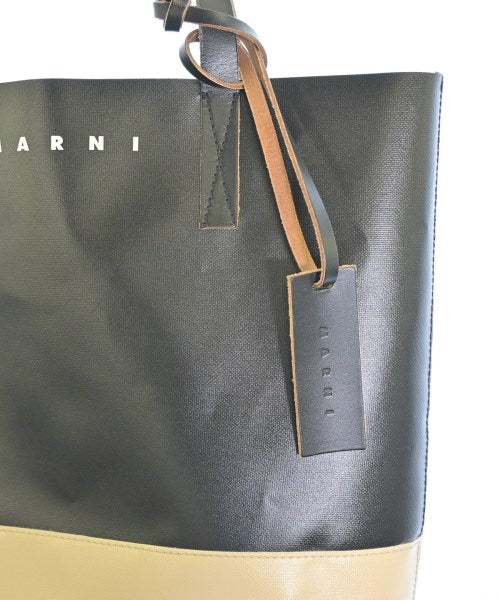 MARNI กระเป๋าถือขนาดใหญ่
