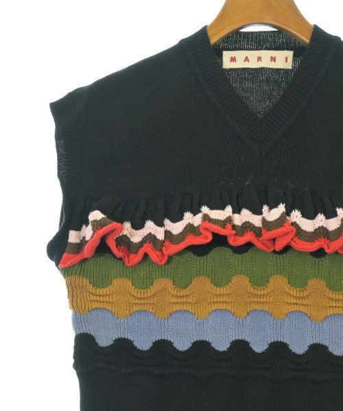 MARNI เสื้อแขนกุด