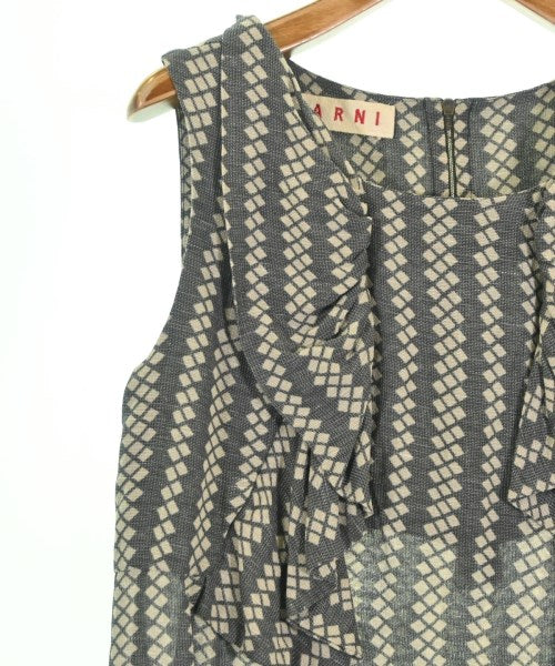 MARNI เสื้อสตรี