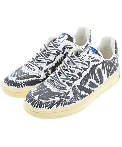 MARNI รองเท้าผ้าใบ