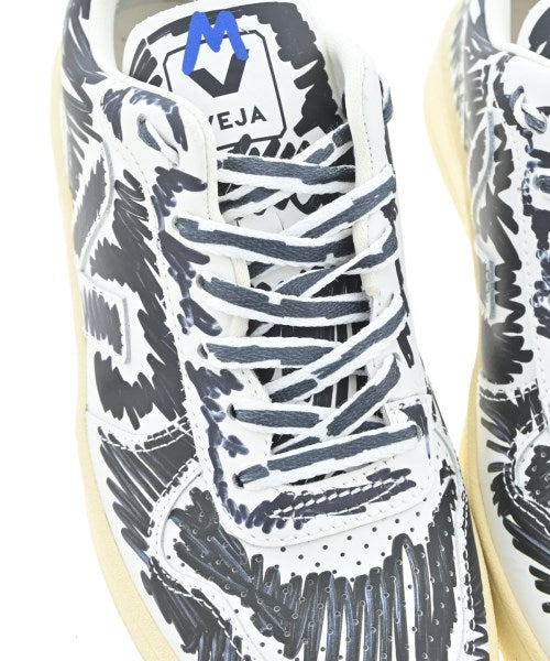 MARNI รองเท้าผ้าใบ