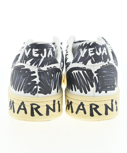MARNI รองเท้าผ้าใบ