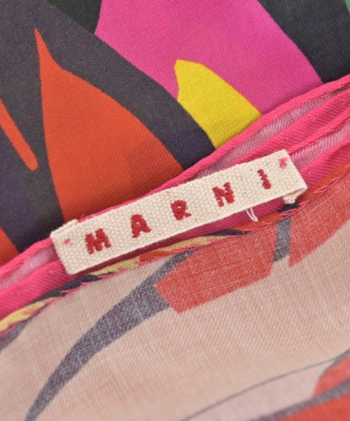MARNI ผ้าพันคอ