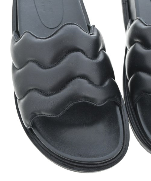 MARNI รองเท้าแตะ
