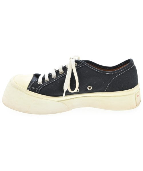 MARNI รองเท้าผ้าใบ