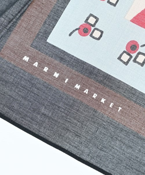 MARNI ผ้าพันคอ