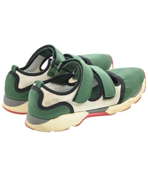 MARNI รองเท้าผ้าใบ