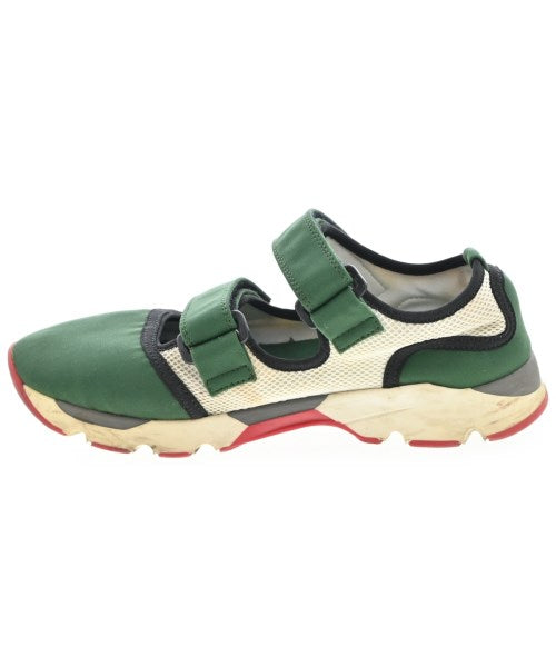 MARNI รองเท้าผ้าใบ