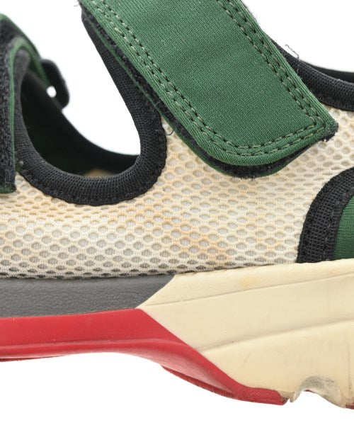 MARNI รองเท้าผ้าใบ