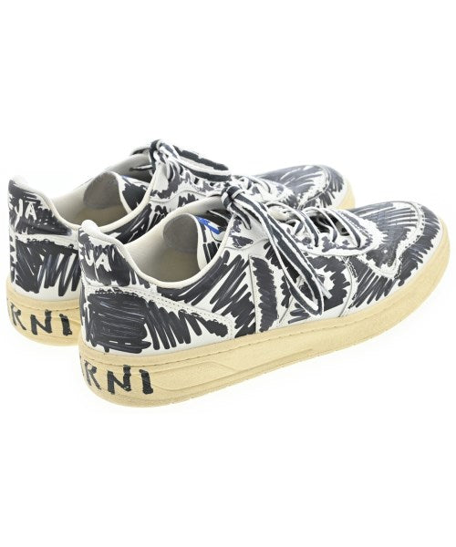 MARNI รองเท้าผ้าใบ