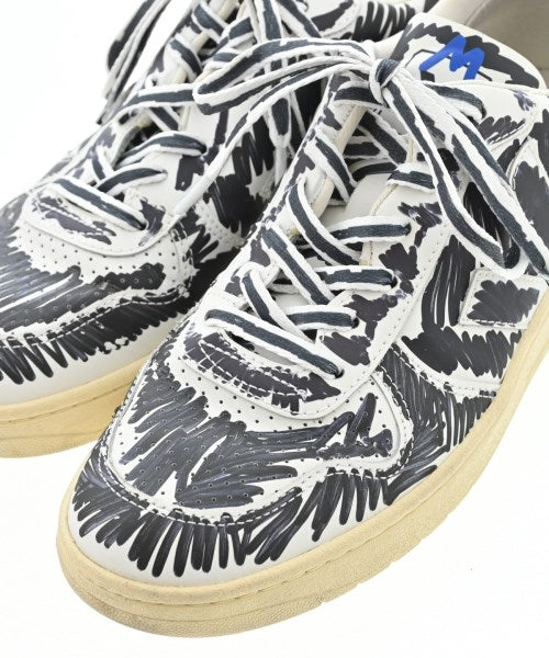 MARNI รองเท้าผ้าใบ