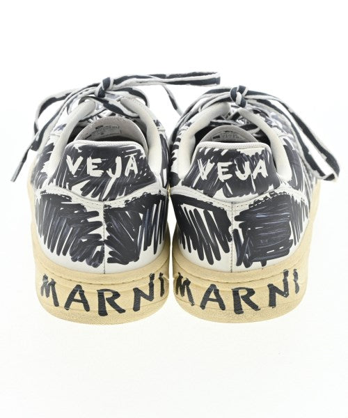 MARNI รองเท้าผ้าใบ