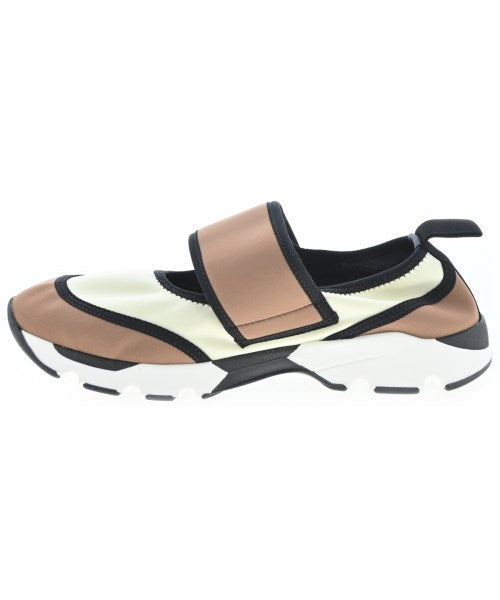 MARNI รองเท้าผ้าใบ
