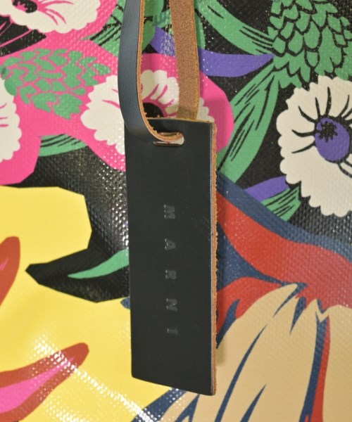 MARNI กระเป๋าถือขนาดใหญ่