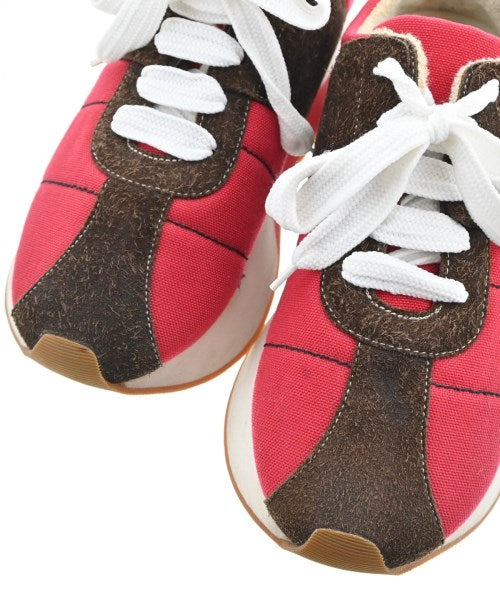 MARNI รองเท้าผ้าใบ
