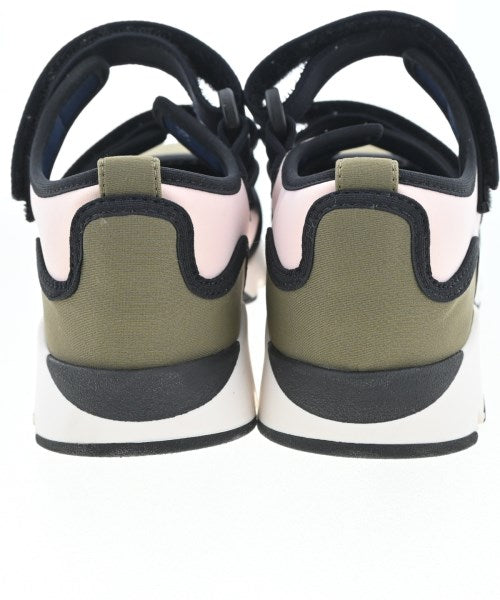 MARNI รองเท้าผ้าใบ