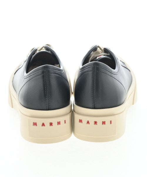 MARNI รองเท้าผ้าใบ