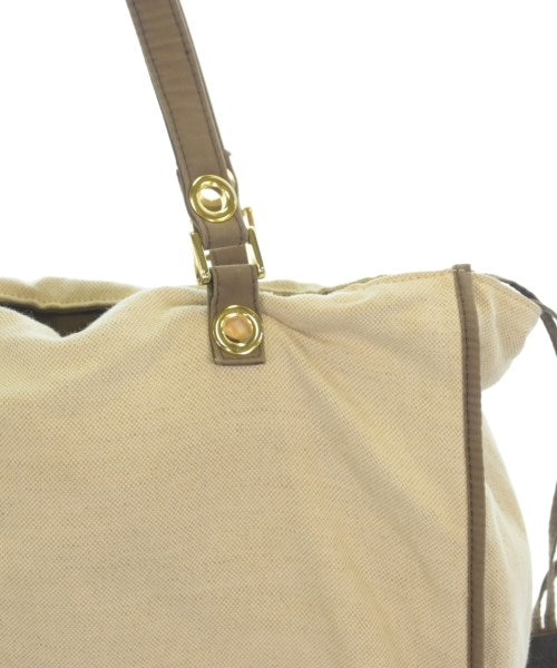 MARNI กระเป๋าถือขนาดใหญ่