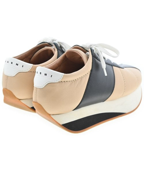 MARNI รองเท้าผ้าใบ