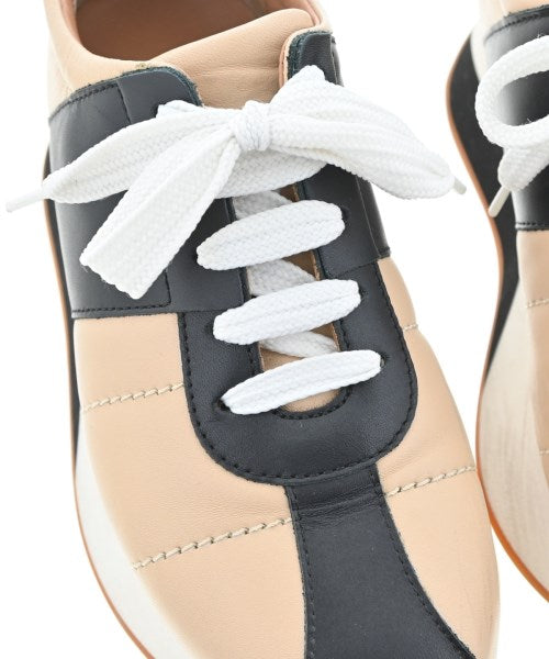 MARNI รองเท้าผ้าใบ