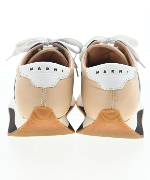 MARNI รองเท้าผ้าใบ