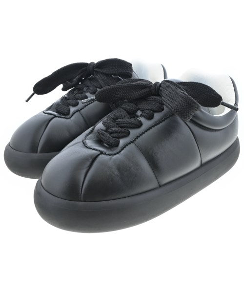 MARNI รองเท้าผ้าใบ