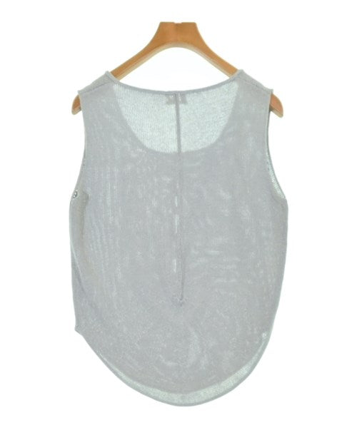 LUTZ เสื้อแขนกุด