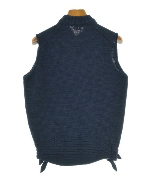 LUTZ เสื้อแขนกุด