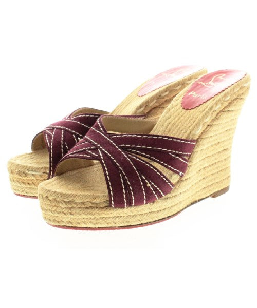 Christian Louboutin รองเท้าพื้นเชือกสาน