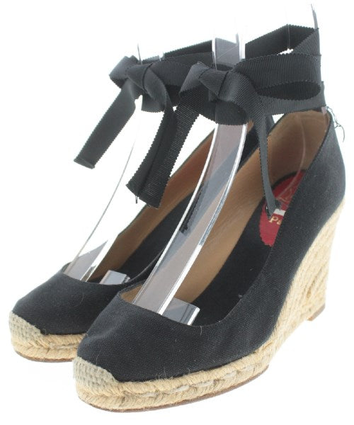 Christian Louboutin รองเท้าพื้นเชือกสาน