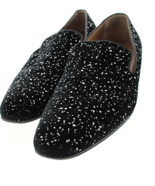 Christian Louboutin รองเท้าสวมทางการ