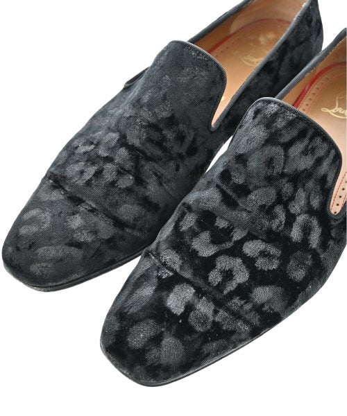 Christian Louboutin รองเท้าสวมทางการ