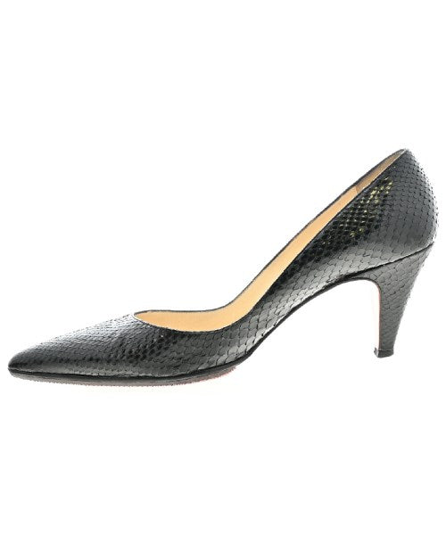 Christian Louboutin รองเท้าส้นสูง
