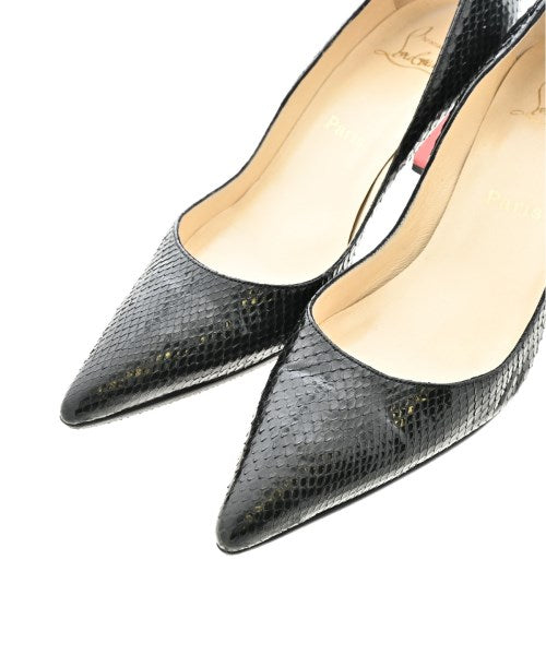 Christian Louboutin รองเท้าส้นสูง