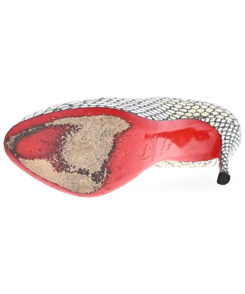 Christian Louboutin รองเท้าส้นสูง