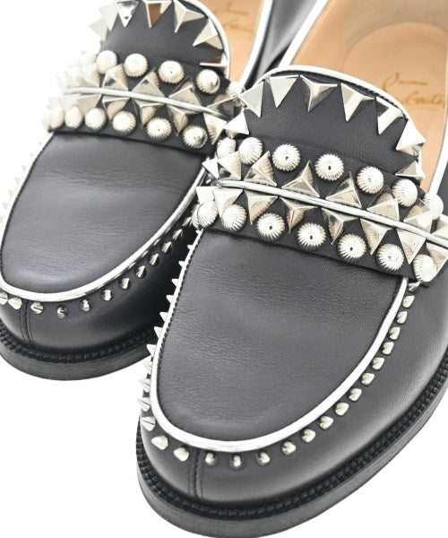 Christian Louboutin รองเท้าสวมทางการ