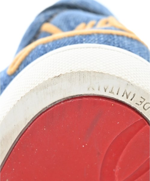 Christian Louboutin รองเท้าผ้าใบ