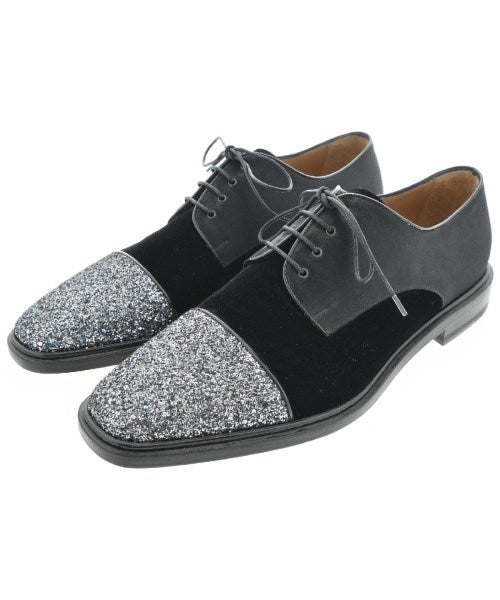 Christian Louboutin รองเท้าสวมทางการ
