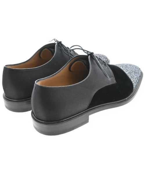 Christian Louboutin รองเท้าสวมทางการ