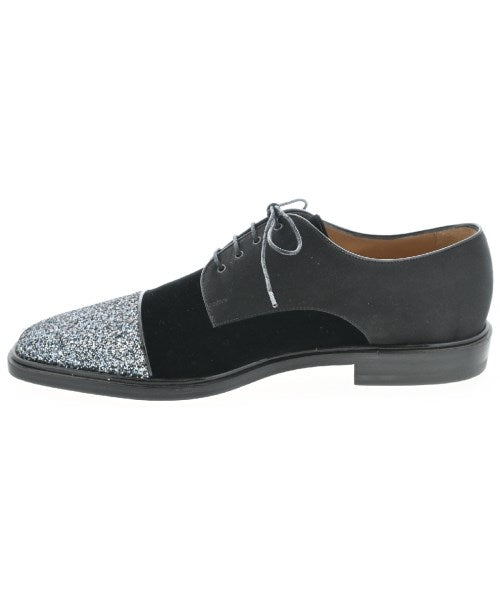 Christian Louboutin รองเท้าสวมทางการ