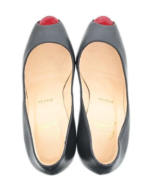 Christian Louboutin รองเท้าส้นสูง