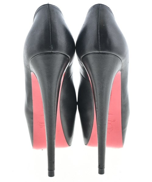 Christian Louboutin รองเท้าส้นสูง