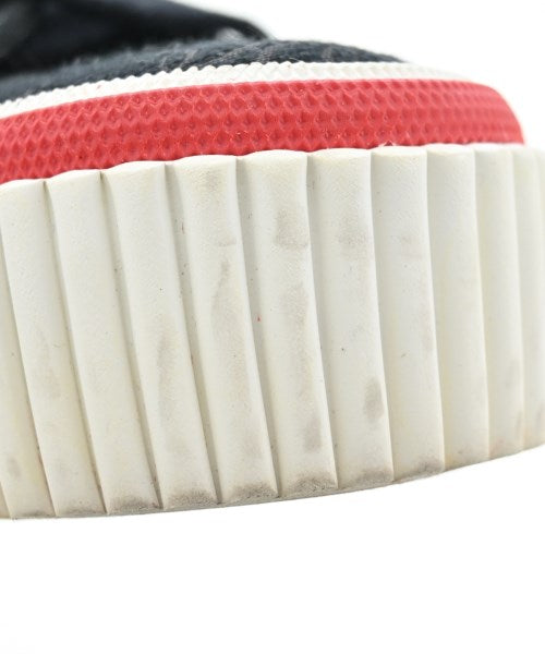 Christian Louboutin รองเท้าผ้าใบ