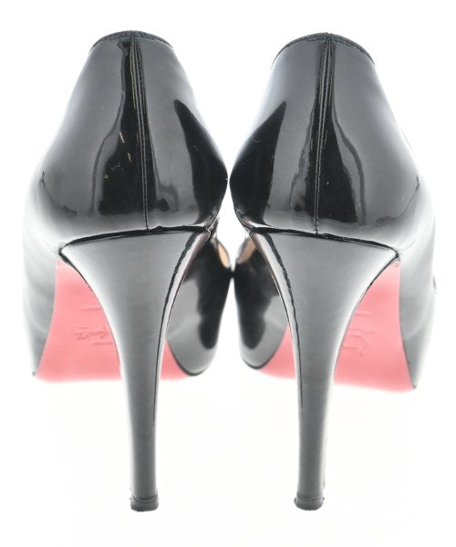Christian Louboutin รองเท้าส้นสูง