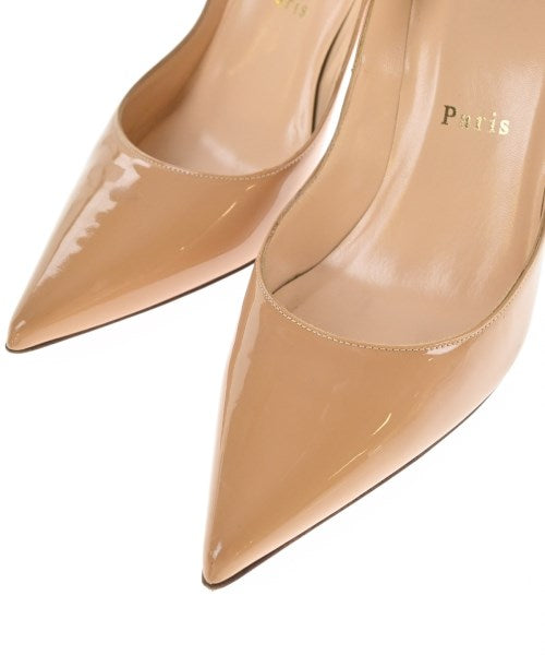 Christian Louboutin รองเท้าส้นสูง