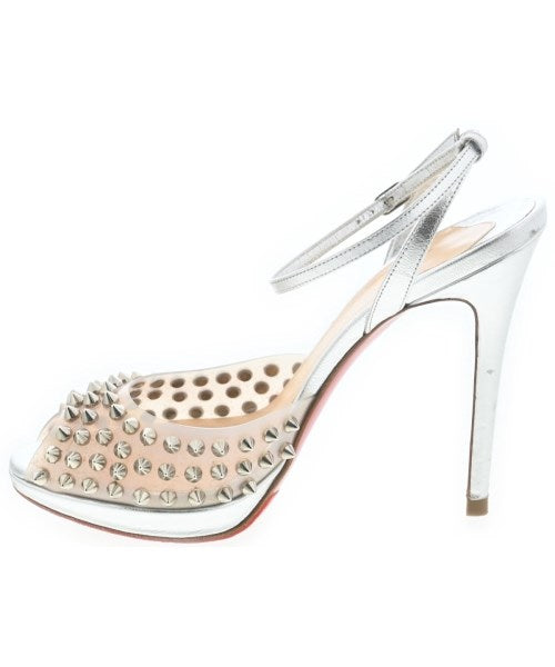 Christian Louboutin รองเท้าส้นสูง